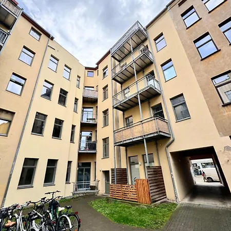 Appartement Premium In Stadtfeld Ost Mit 2 Schlafzimmern & Stellplatz *