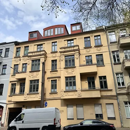 Appartement Premium In Stadtfeld Ost Mit 2 Schlafzimmern & Stellplatz